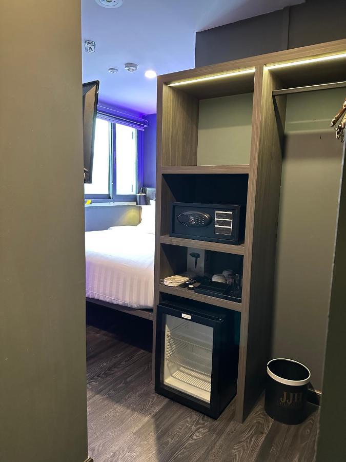 Hotel Jjh - Newly Opened Near Bugis Singapura Luaran gambar