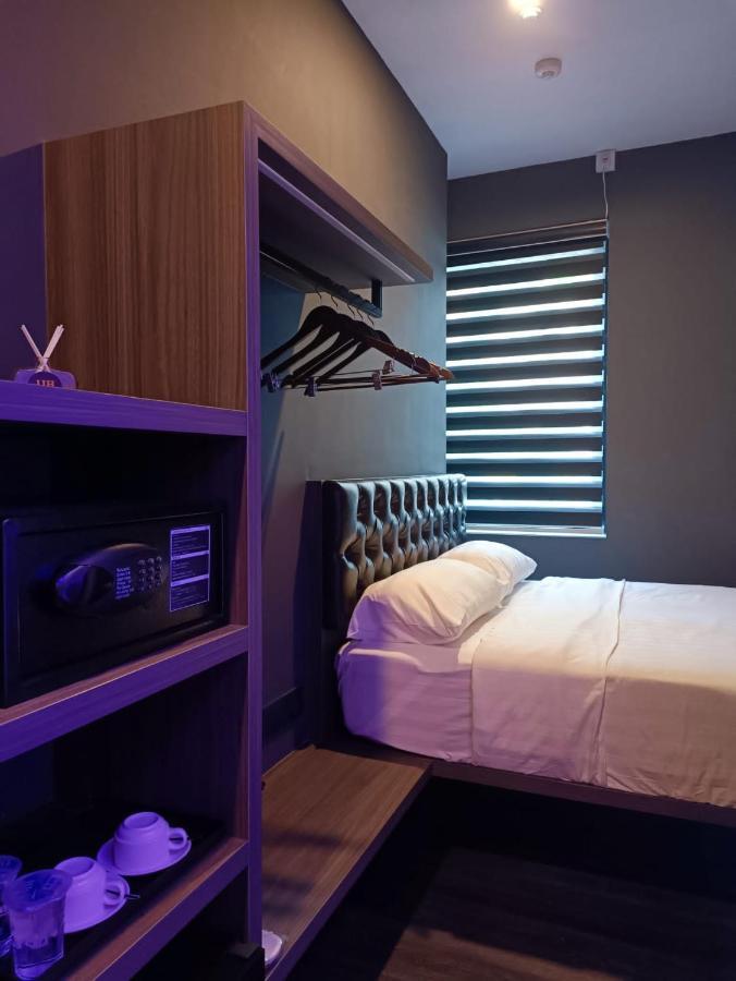 Hotel Jjh - Newly Opened Near Bugis Singapura Luaran gambar